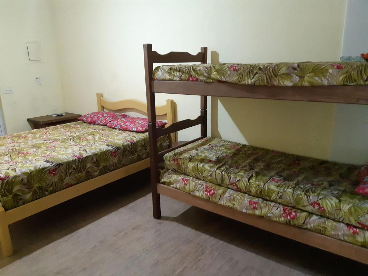 Maranduba Beachside Kitnet: Poolside Retreat With Ac & Wi-fi Apartamento *