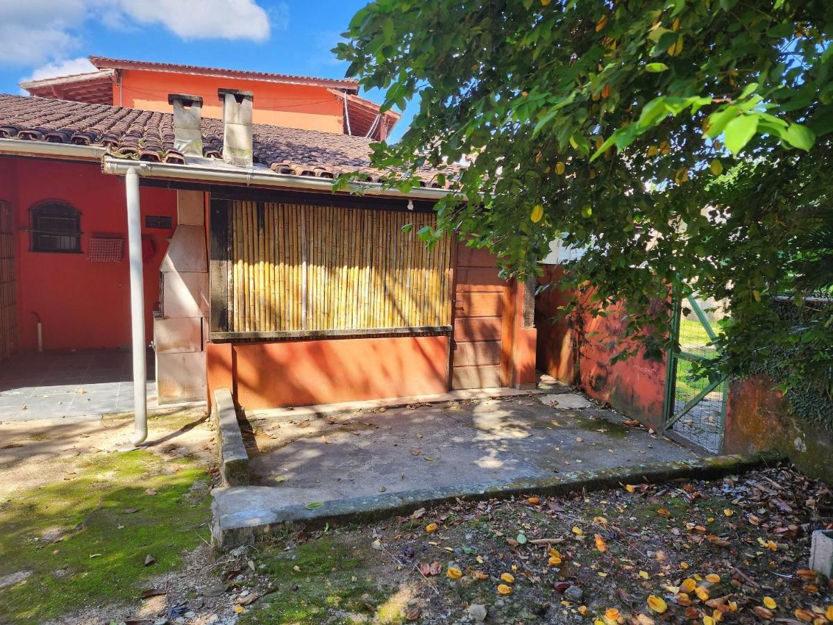 Apartamento Maranduba Beachside Kitnet: Poolside Retreat With Ac & Wi-fi *